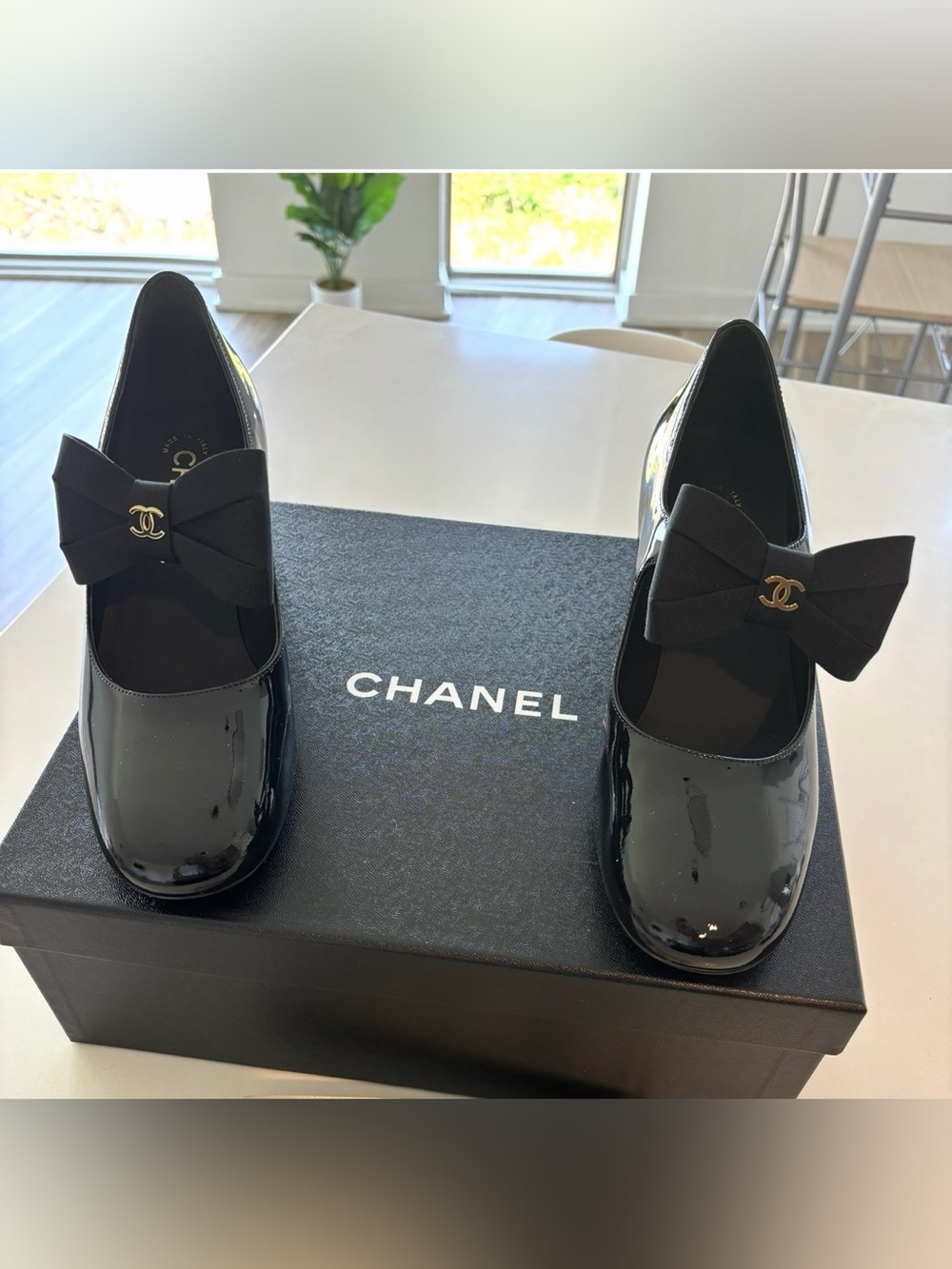 CHANEL Black Patent Bow CC Logo Mary Jane Flats